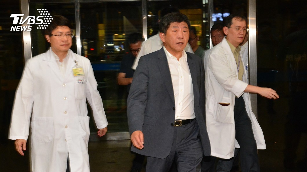 陳時中慰問台北醫院火警病患