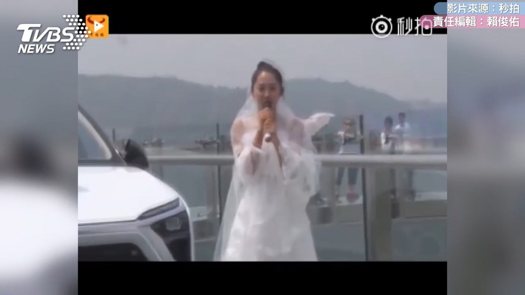 富家女玻璃棧道求婚 懼高男嚇壞拒百萬嫁妝