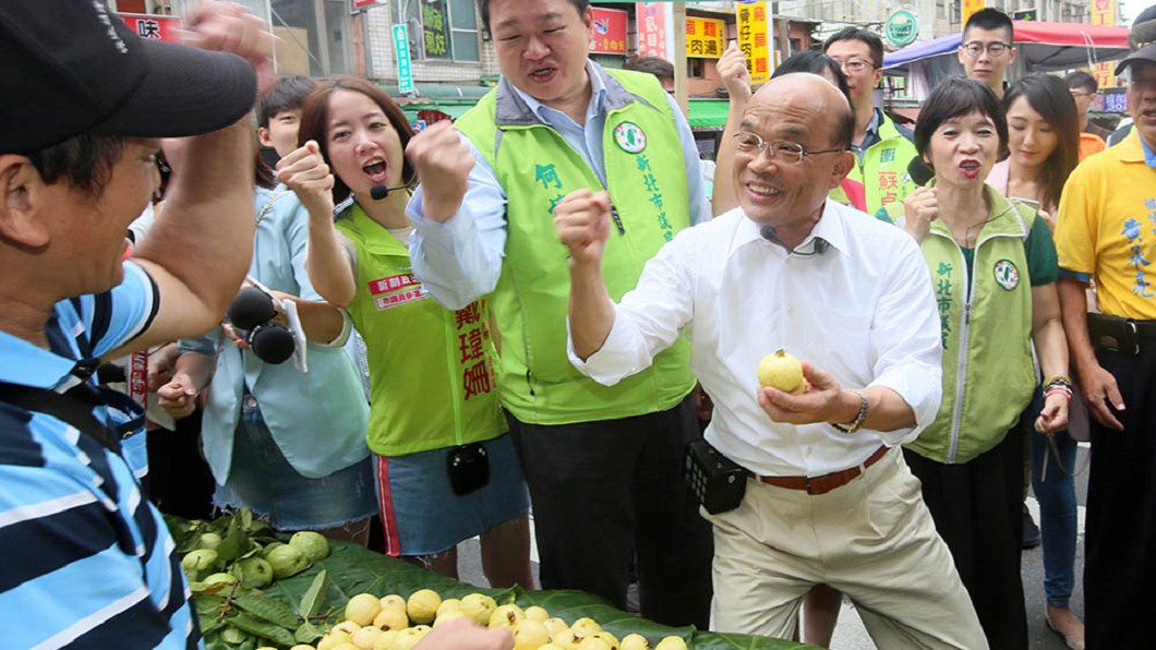 【新新聞】老縣長蘇貞昌勇敢玩網路新把戲