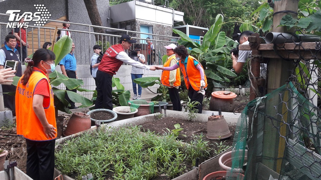 登革熱疫情持續　擅入已封農園將重罰