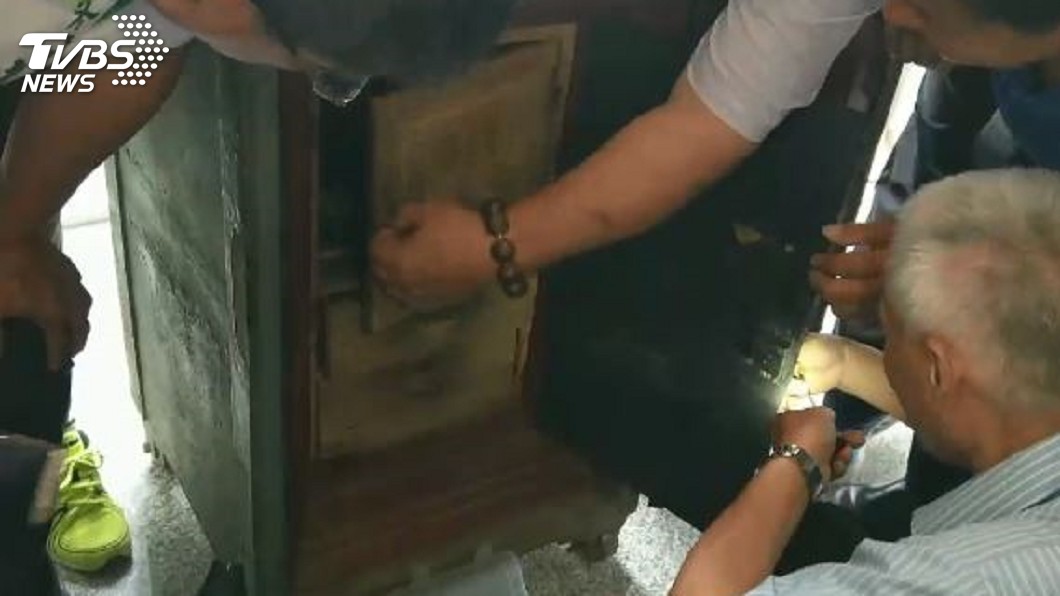 神秘保險櫃塵封百年!日達人無解 通化街大師40分開鎖