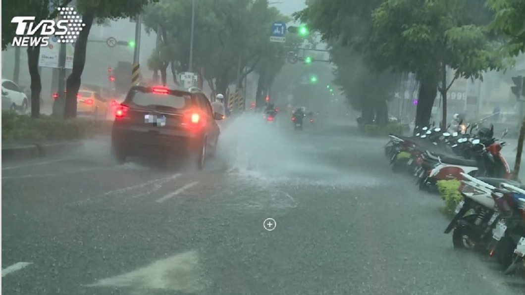 豪雨接力週日再來一波! 天氣穩定要等9月初
