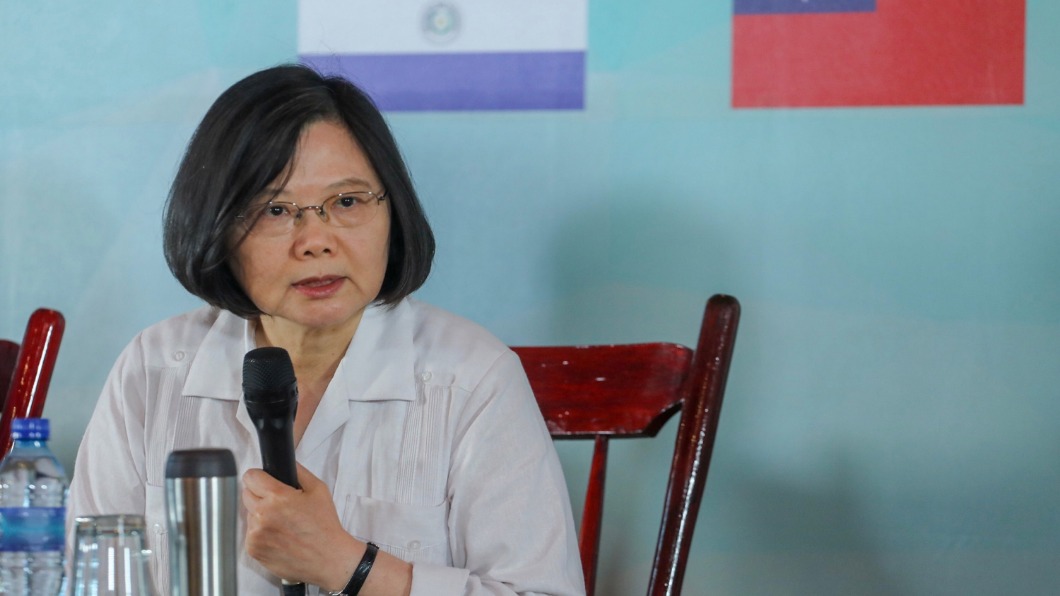 農損逾2億「嘉義縣占7成」 蔡英文勘災被災民包圍訴苦