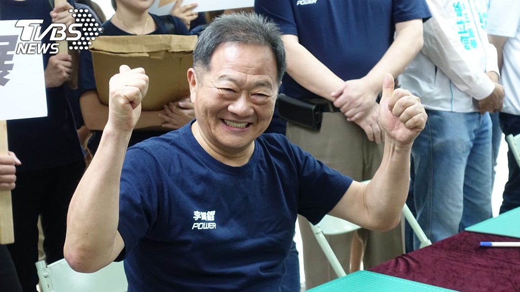 台北市長選舉　李錫錕搶頭香登記參選