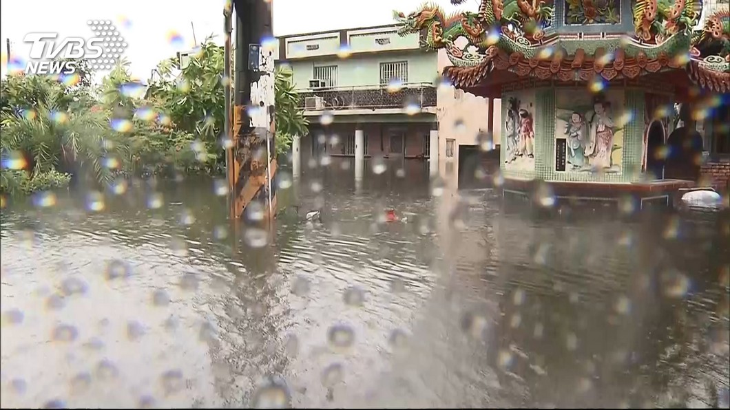 雨量冠全台卻沒放假 屏縣府:雨集中少數鄉鎮