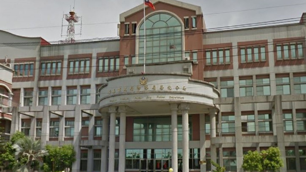疑不滿前女友交新歡!男開槍自轟頭 彎跪倒血泊亡