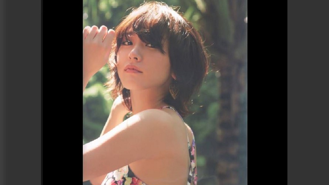 母胎美女無誤! 新垣結衣一秒變單眼皮
