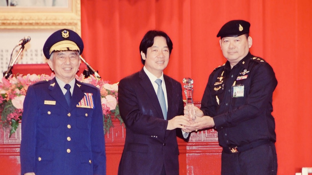 年改砍軍公教退休金 賴清德勉警大生:未來你們才領得到