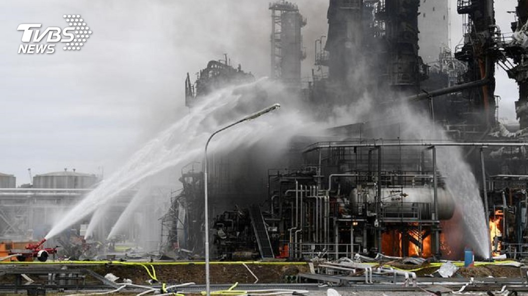 德國煉油廠清晨爆炸 8傷上千民眾撤離