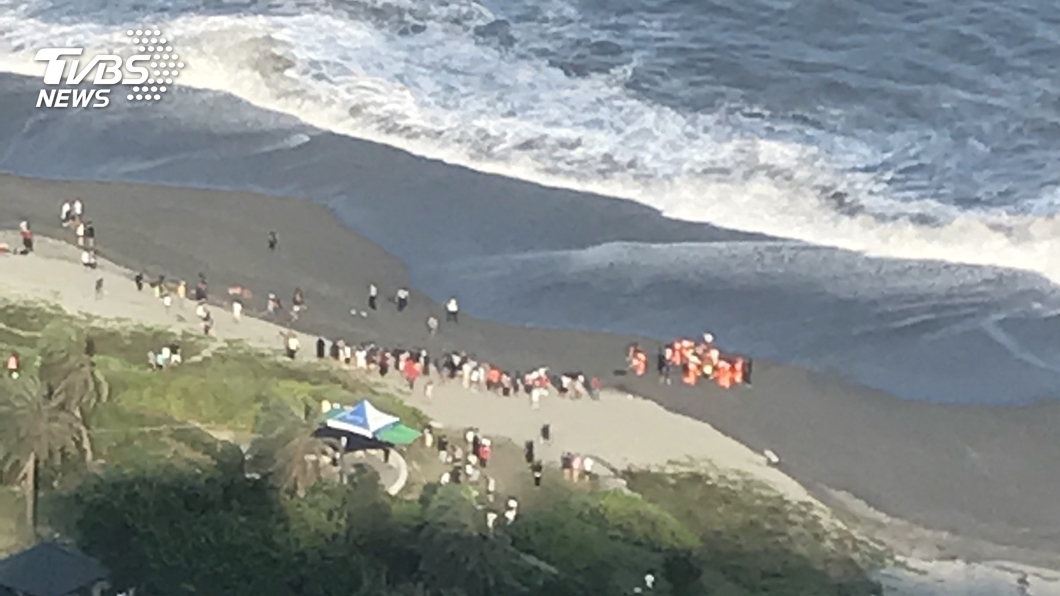 詭譎長浪!連人帶車被捲走 宜蘭7人溺水釀4死