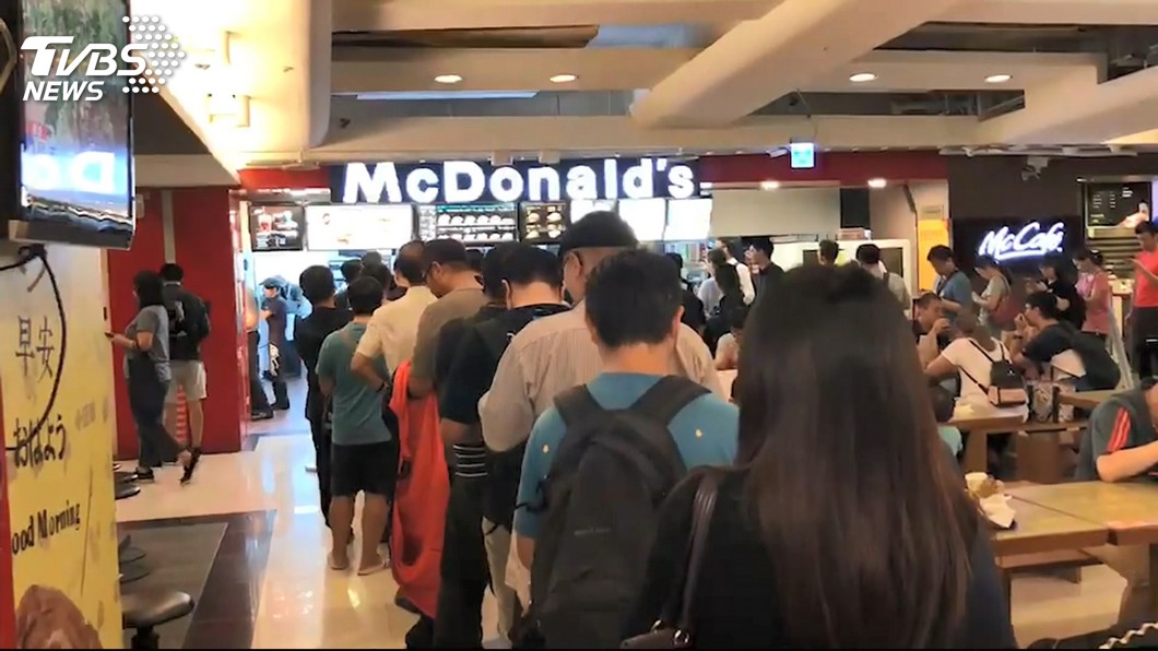 831全台大麥克之亂 心理師:反應台灣低薪困境