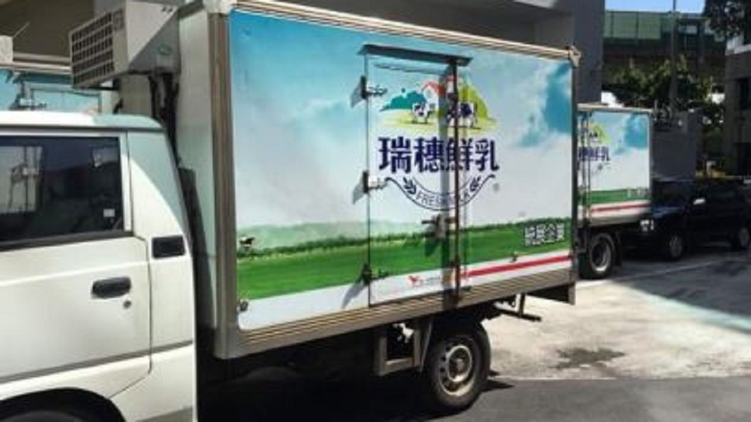 回家辦事貨車「被開走」 司機崩潰:鮮奶沒送完欸