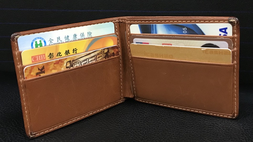拾獲皮夾送警局反被告「侵占」　失主還原過程嘆：帶風向