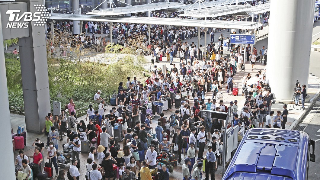燕子颱風襲日關西機場封閉 6日航班取消