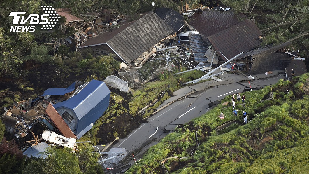北海道6.7強震！295萬戶停電　山坡地土石崩落
