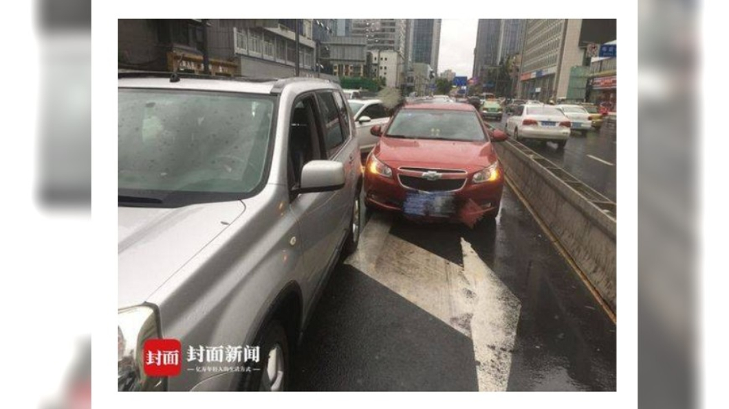 佛系車禍處理法再現! 「丟骰子」決定賠償金額