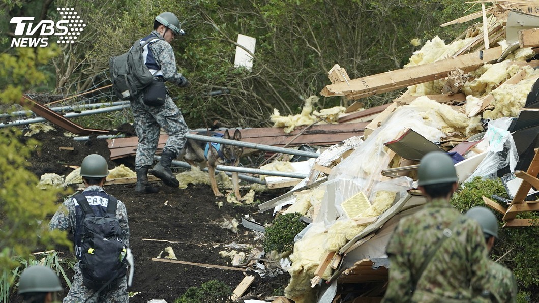 北海道強震16死 日投入2萬自衛隊員救災