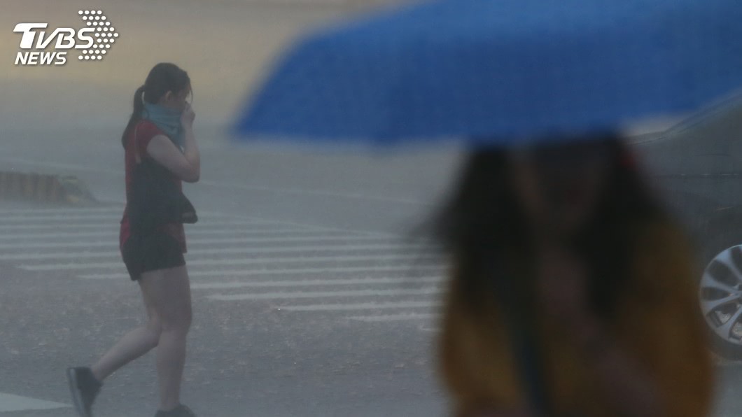 外出小心!雨區擴大 桃園以南注意瞬間大雨