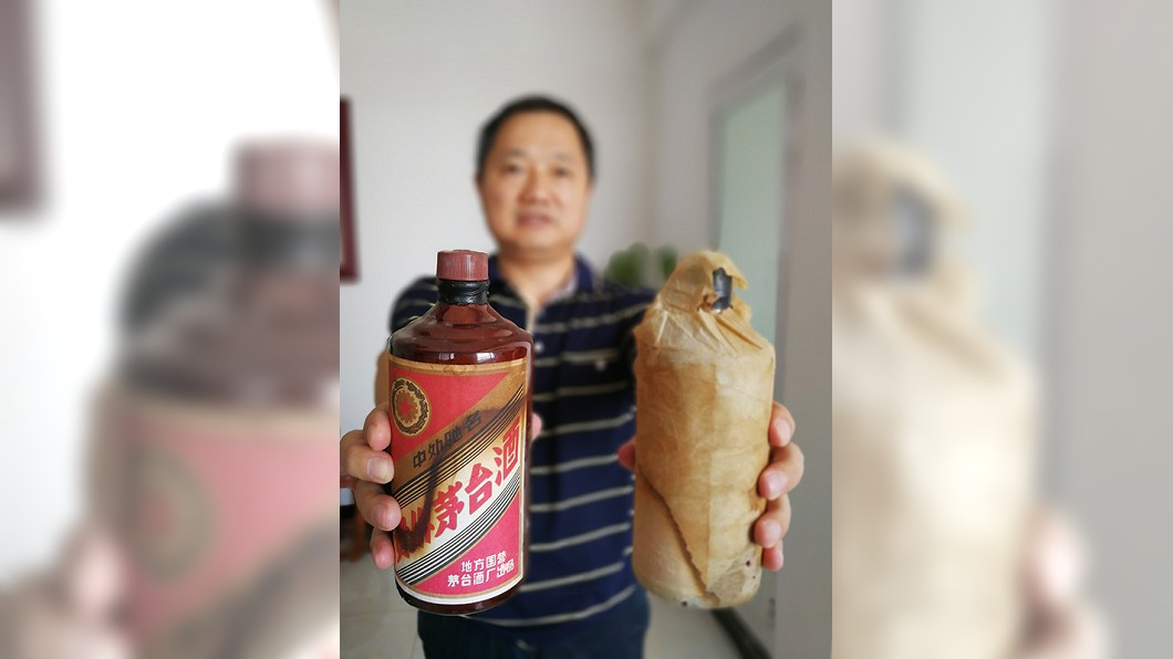 擠到鞋掉也沒買到!茅台成投資品 民眾搶武警坐鎮