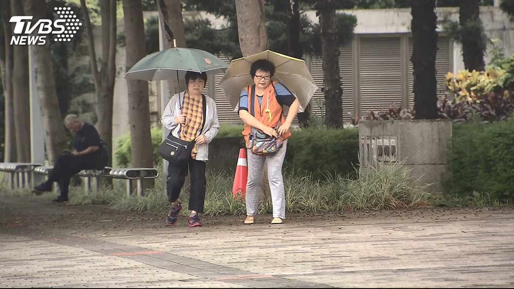 快訊／豪大雨特報　雙北、宜花東7縣市防強降雨