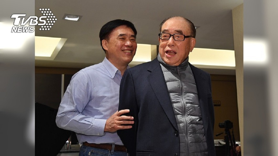 郝柏村剛慶百歲壽宴　相守68載妻病逝