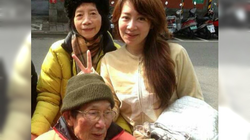 老父3病纏身!主播顧到崩潰 動手打人落淚後悔