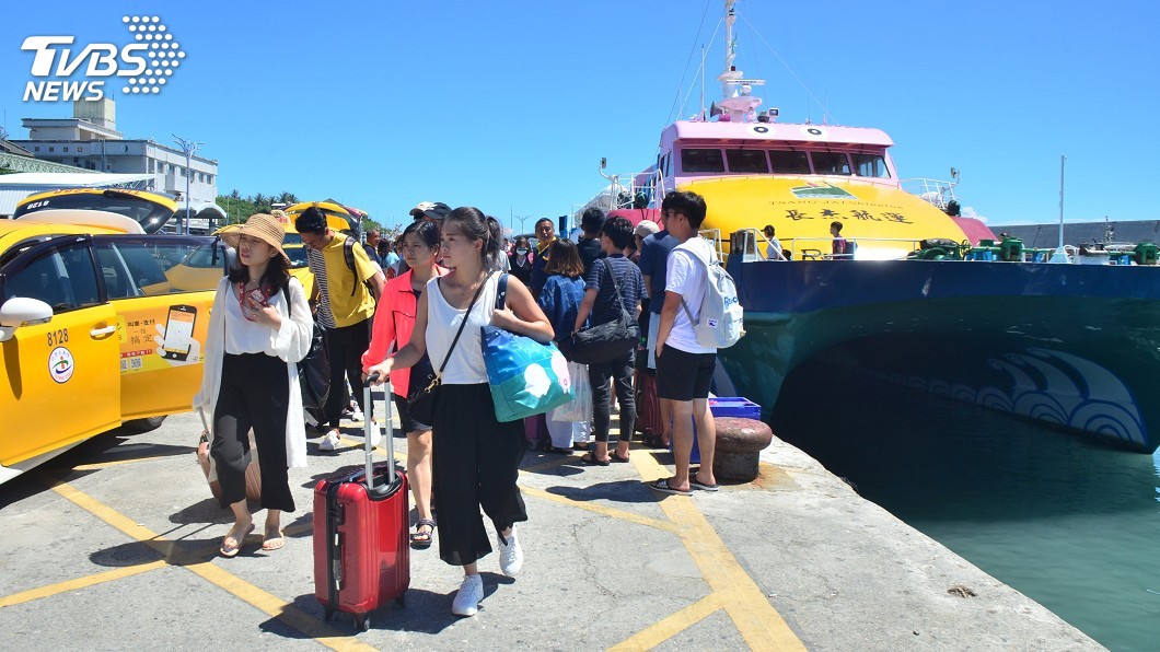 綠島615名旅客疏運返台 台東部分藝文活動取消
