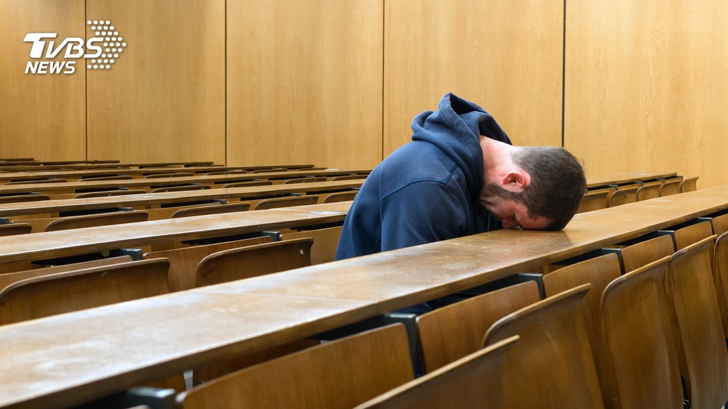 翹課也沒人發現? 大學交不到真心朋友的10個原因