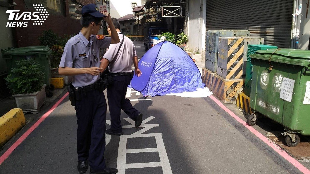 友勸「別再碰毒品」爆口角 已婚女當他面墜樓亡