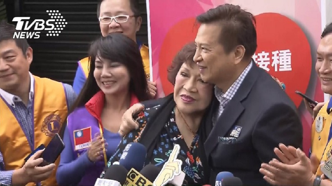 周遊李朝永狂放閃 陳松勇怒批:不要臉!