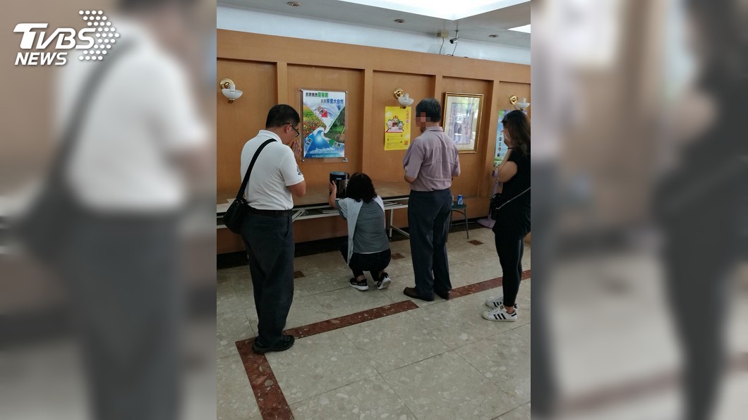9年前落河成無名屍 基隆警助少年歸根