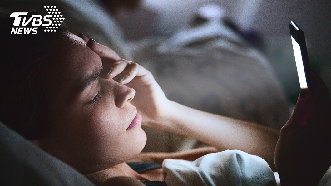 學生爸爸「深夜問女老師睡沒?」 網看完支持大讚:超猛