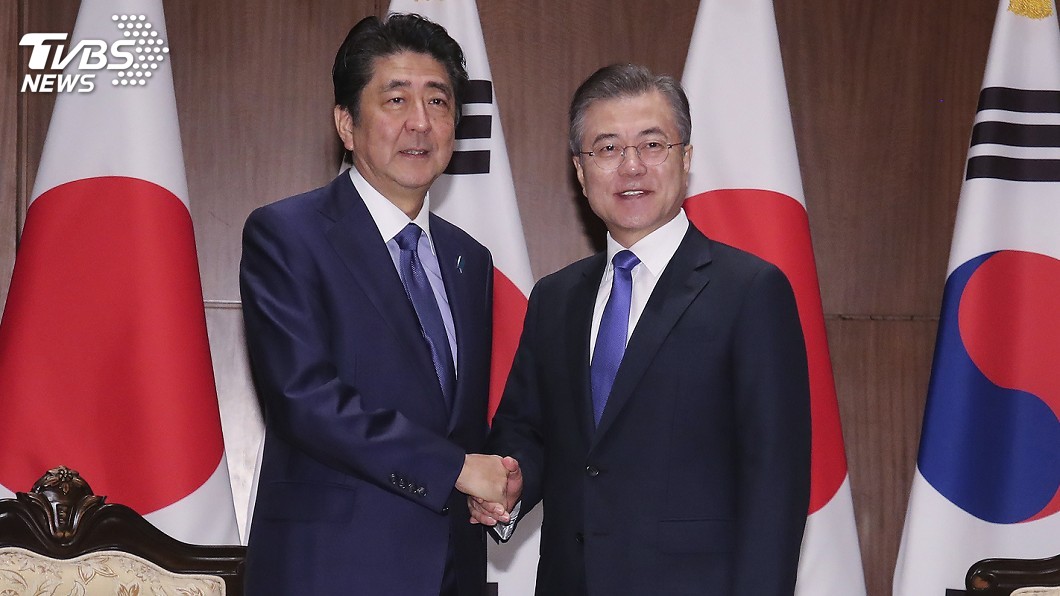 文在寅紐約會安倍 暗示解散慰安婦基金會