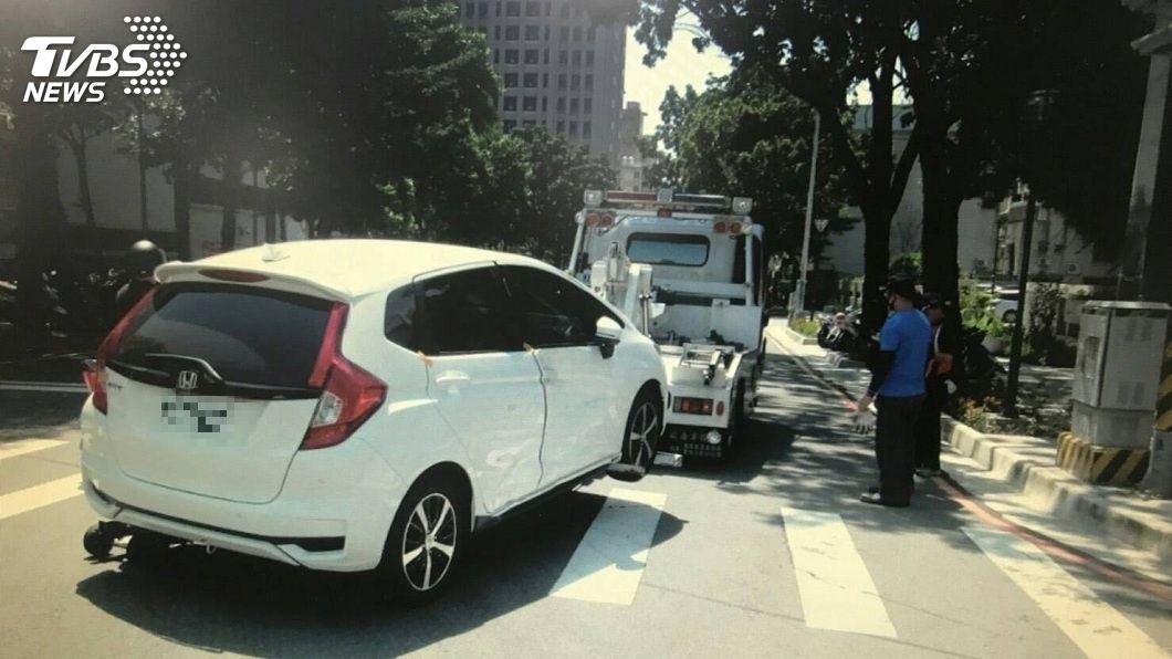 衰！車被拖吊遭撞釀2傷　車主傻眼：誰要賠？