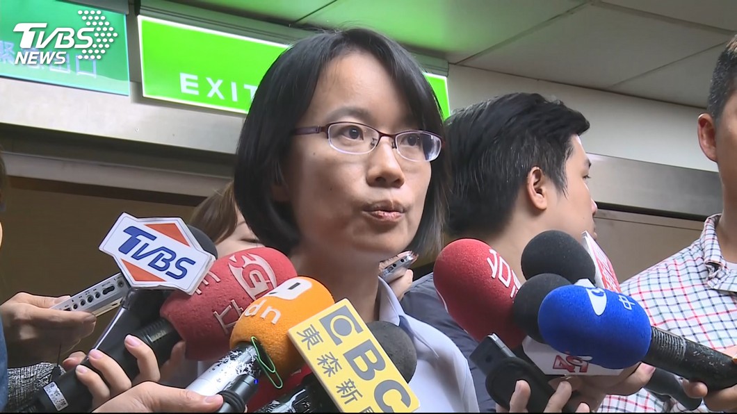 遭解職即刻丟官 吳音寧現身回應