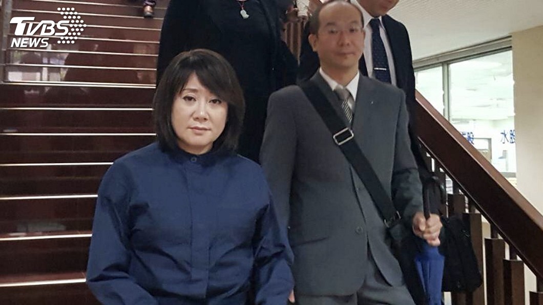 SOGO商標案訂庭期 黃晴雯請求避開週年慶