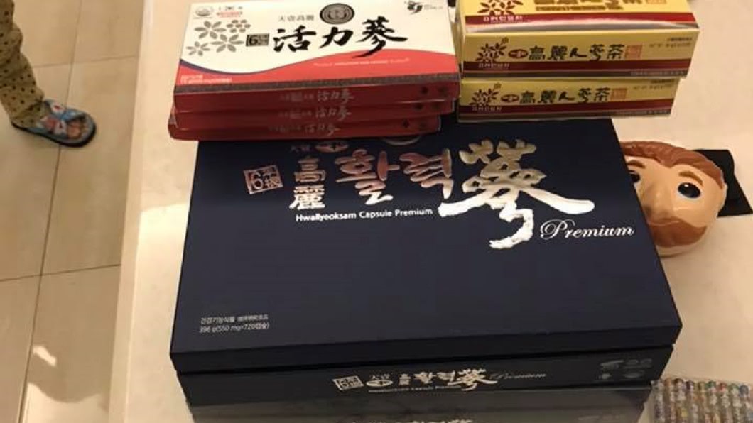 長輩跟團被「關門」推銷 買了8萬5導遊還掏卡借刷