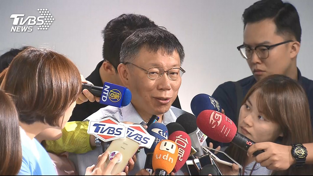 被問賴揆「5萬薪」　柯反問記者「你有嗎？」