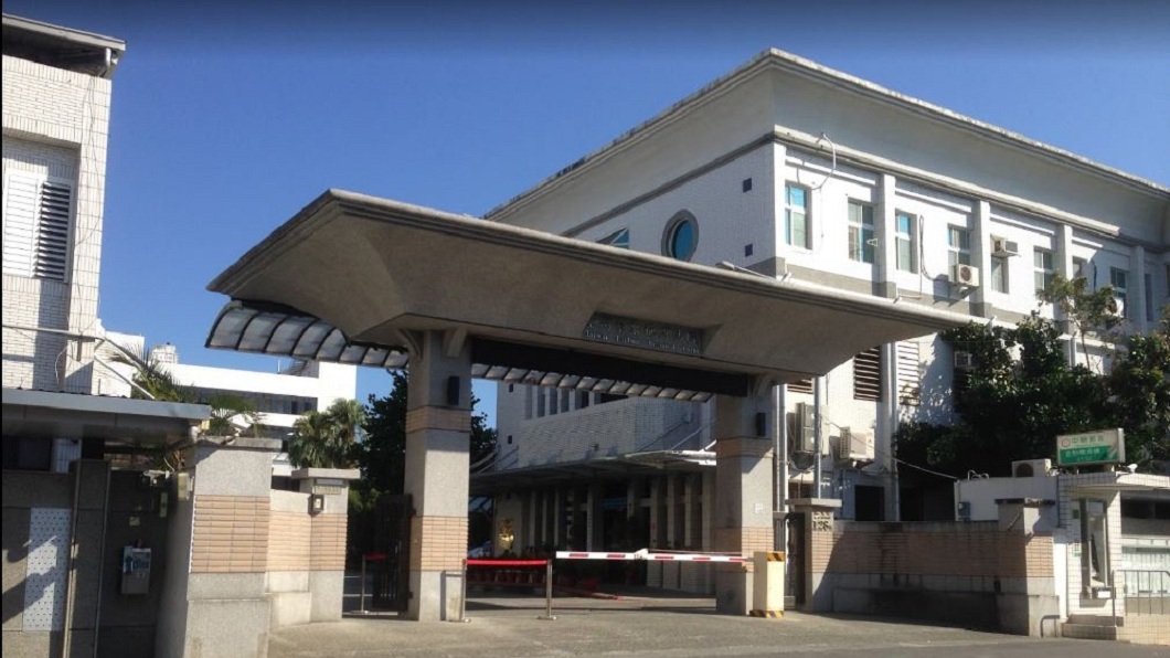 好心男勸架　反遭惡情侶圍毆還逼和女友活春宮