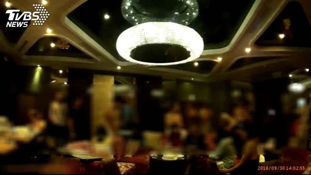 辦9女19男雜交趴還讓女友上陣 主辦人媒介遭起訴