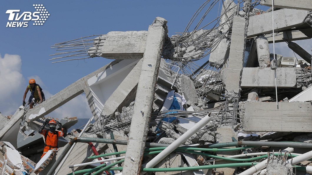印尼強震土石埋教堂 聖經班34學生遺體尋獲