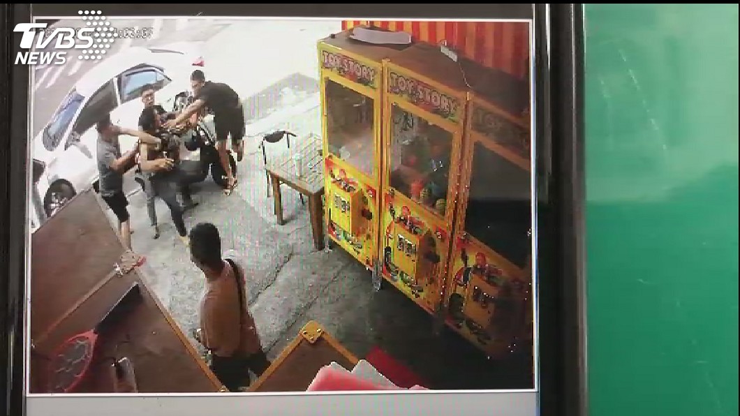 不給錢就擄走毆打 警破獲恐嚇取財集團