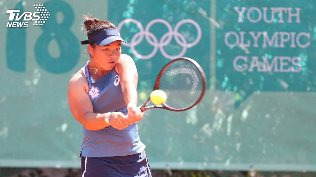 聖荷西女網賽　「小鋼砲」梁恩碩女雙艱辛晉級4強