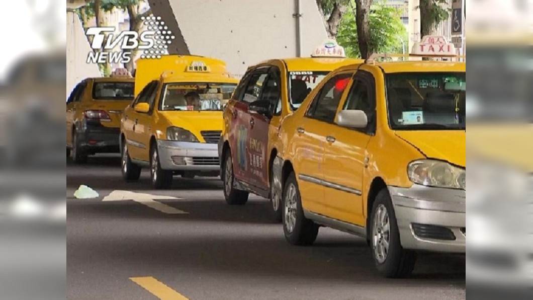 不滿交通部護航Uber 3千輛小黃月底上街抗議