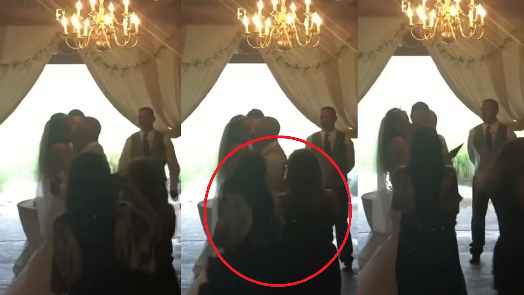 丈母娘擋住婚禮高潮 婚攝一個MOVE撞飛被讚爆