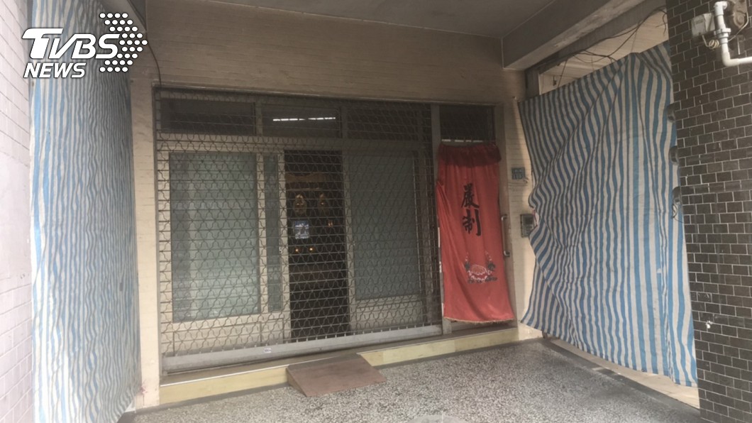 伴夫屍10個月「以死威脅」拒下葬 婦遭高市府開罰6萬
