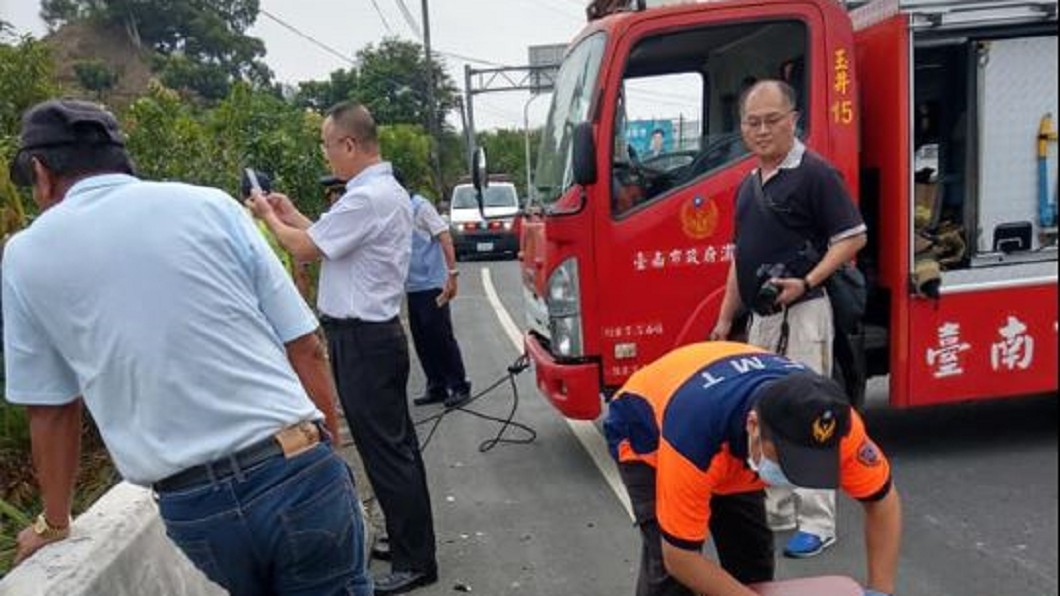 母子車禍1死!台20線藏死亡缺口 隔14小時再傳翻車