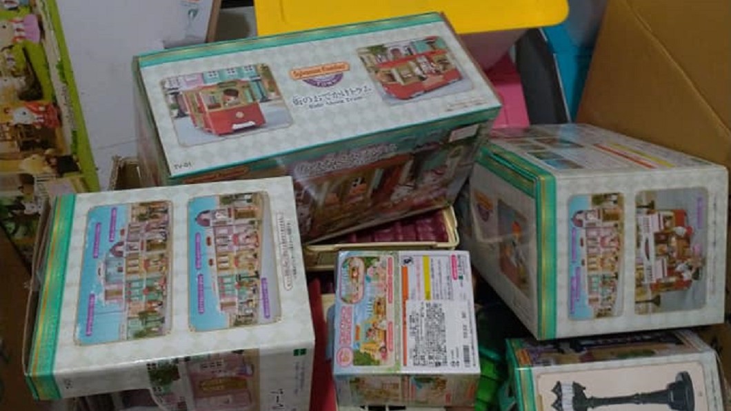 他怨房客遺留60盒玩具 家長一看暴動「價格恐破萬」