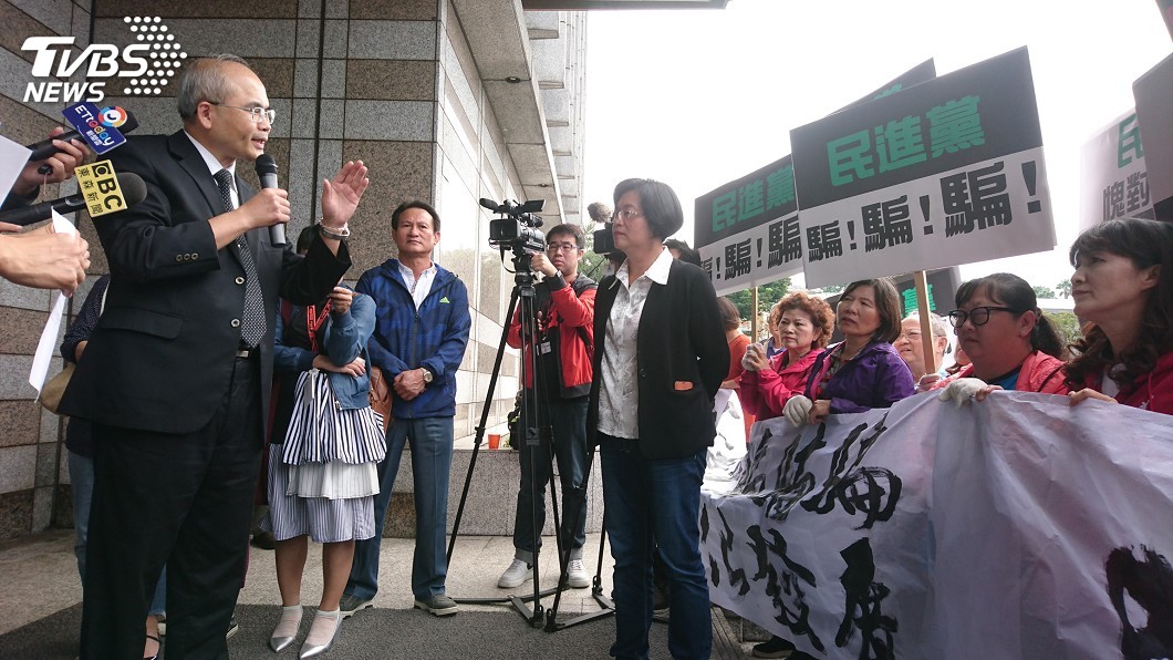 彰化鐵路高架化審查會突取消　王惠美率眾抗議國發會
