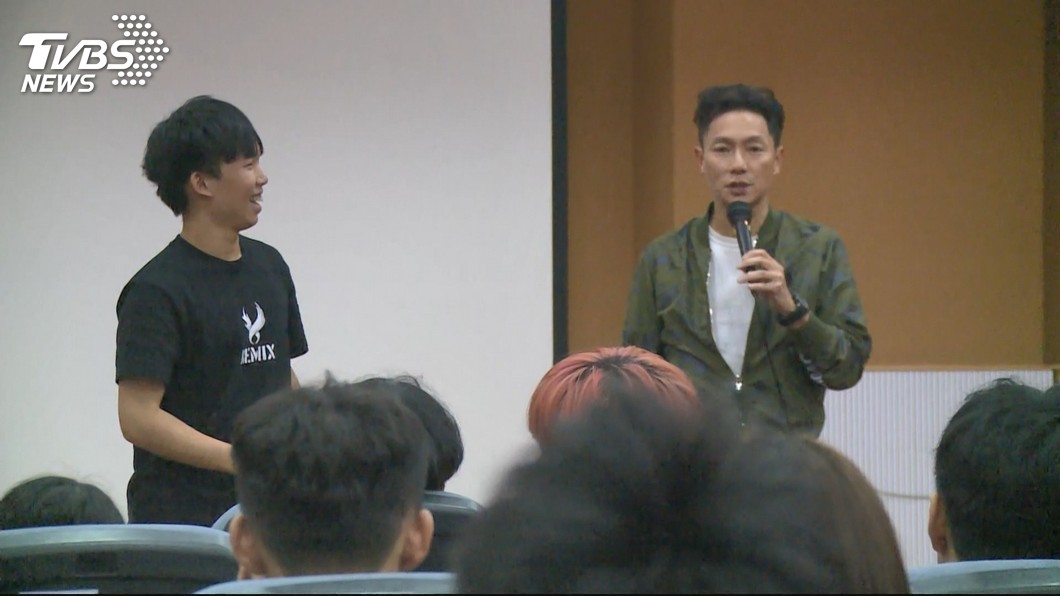 謝祖武真的是「麻辣鮮師」！　開班授課不時「酸」學生